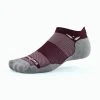 Swiftwick MAXUS ZERO Tab Running Sock (Sangria)